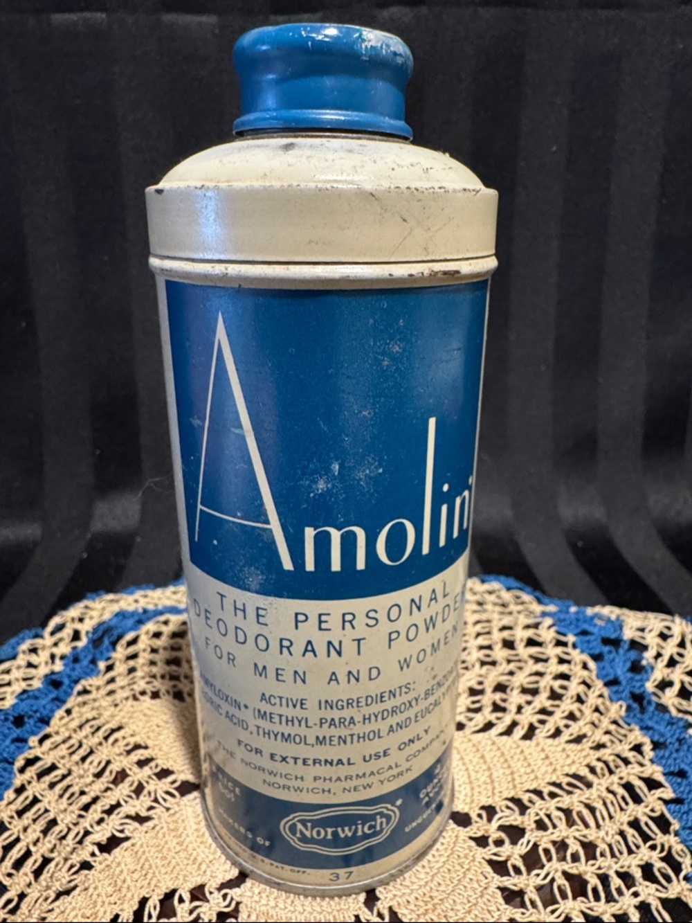 Amolin Personal Deodorant Powder for Men and Women